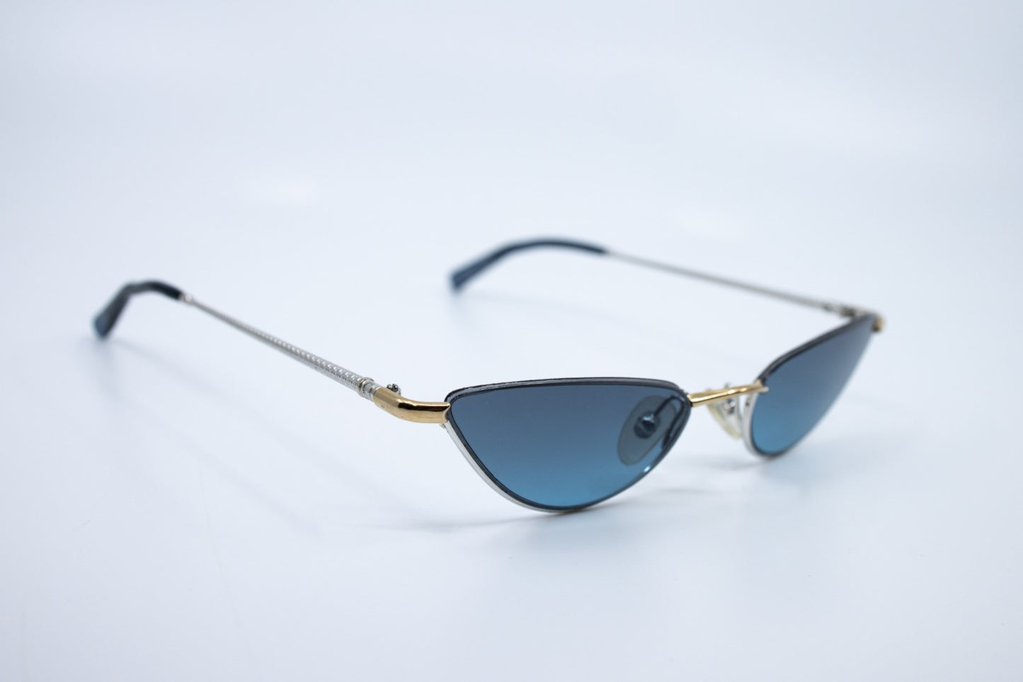 VINTAGE CHRISTIAN DIOR 3542 46L
