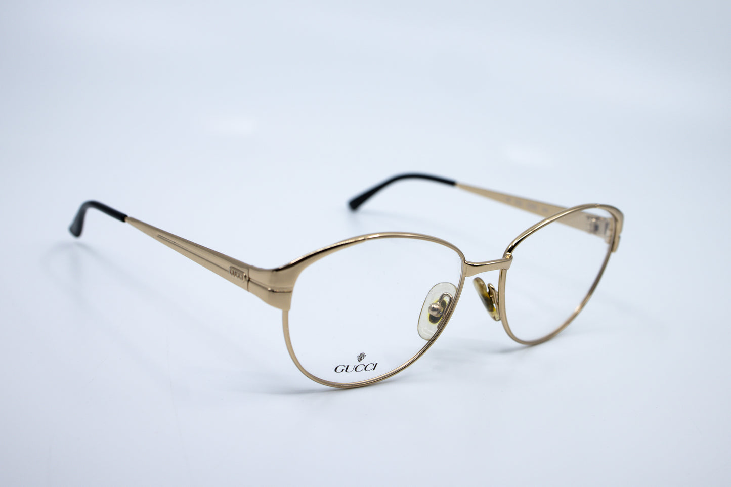 VINTAGE GUCCI GG2260 002
