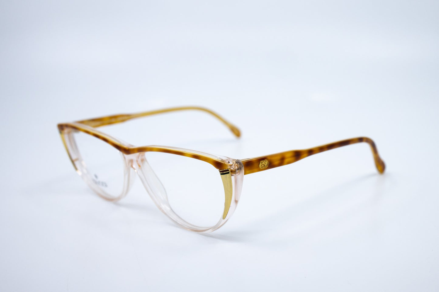 VINTAGE GUCCI GG2100 53U
