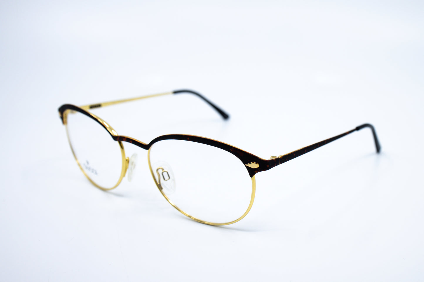 VINTAGE GUCCI GG2234 66N