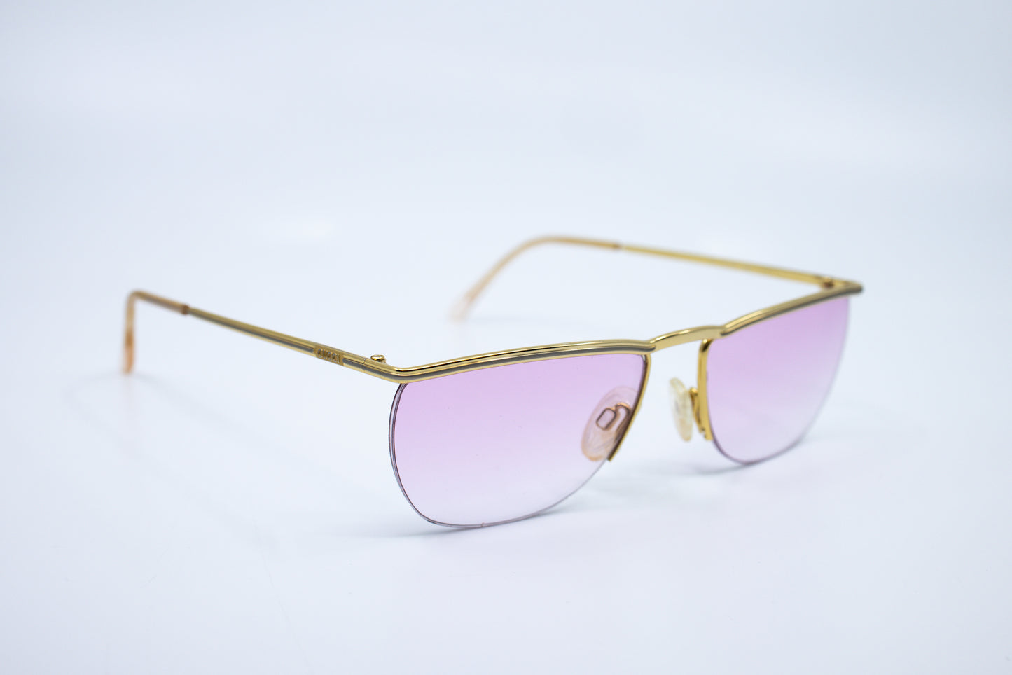 VINTAGE GUCCI GG1124 63A
