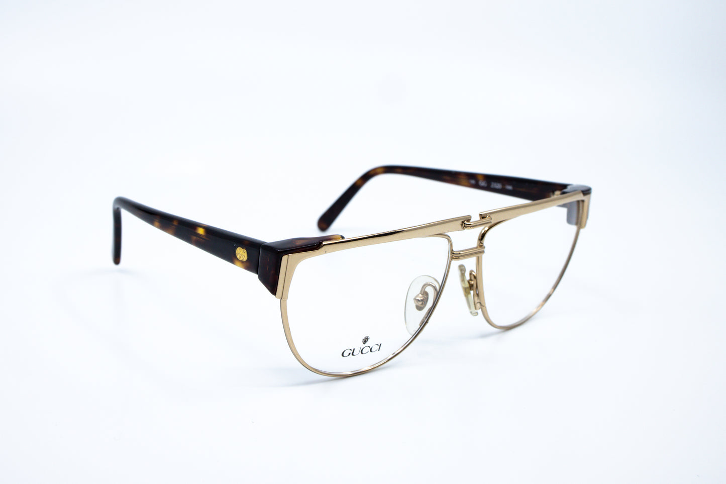 VINTAGE GUCCI 8594