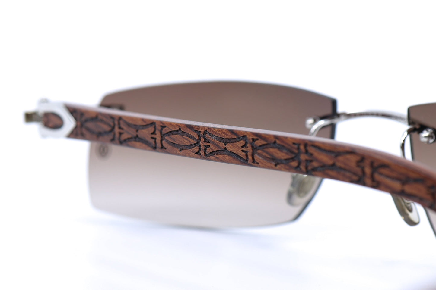 VINTAGE CARTIER C DÉCOR WOODS WITH LASER ENGRAVED LOGO WITH PLATINUM HARDWARE 4610549