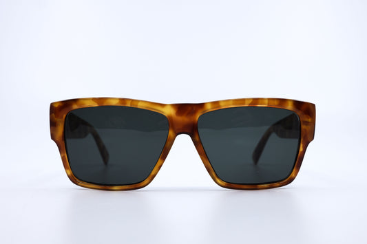 VINTAGE GIANNI VERSACE 372/DM COL. 830 BD