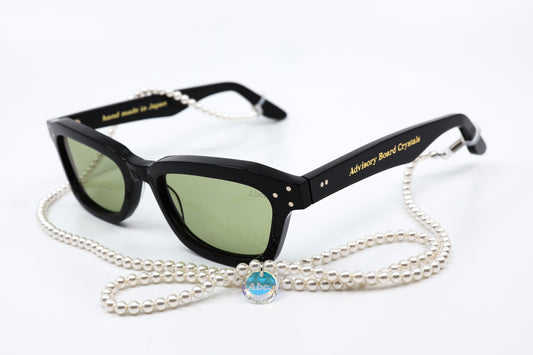 ADVISORY BOARD CRYSTALS (ABC) BLACK FRAMES WITH PEARL EYEGLASS CHAIN
