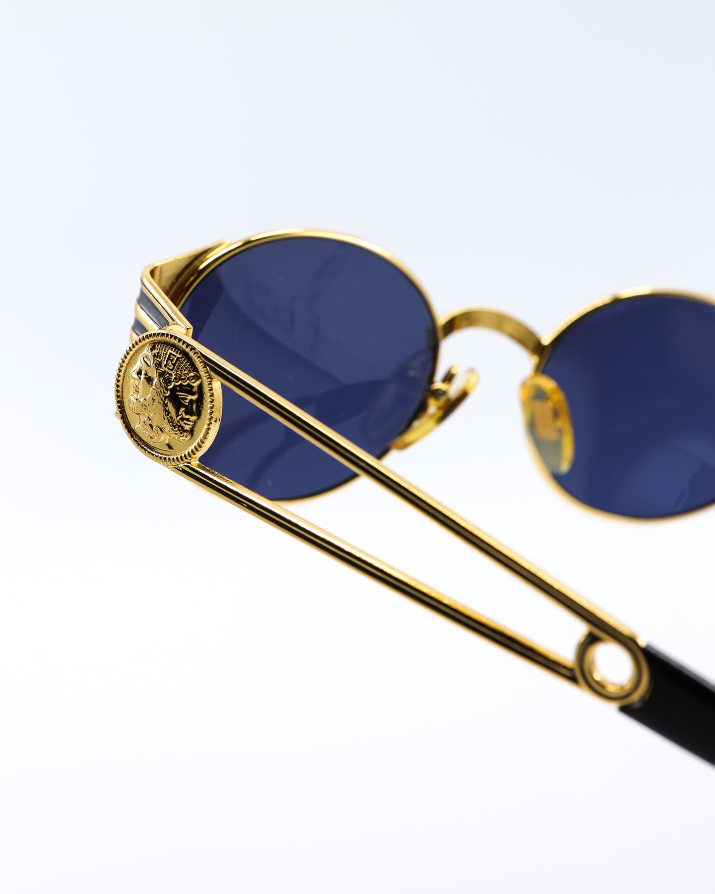 VINTAGE FENDI FS300