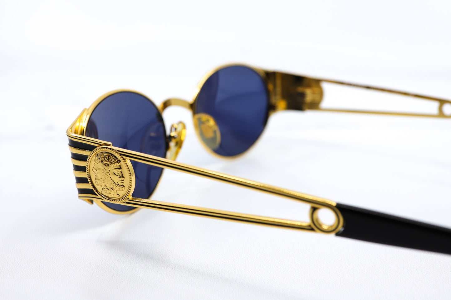 VINTAGE FENDI FS300