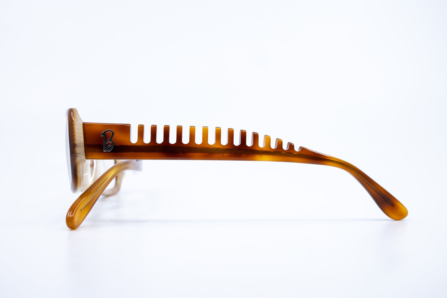 VINTAGE BARBIE BY ALAIN MIKLI B403 COL. 9938 (COMB TEMPLES)