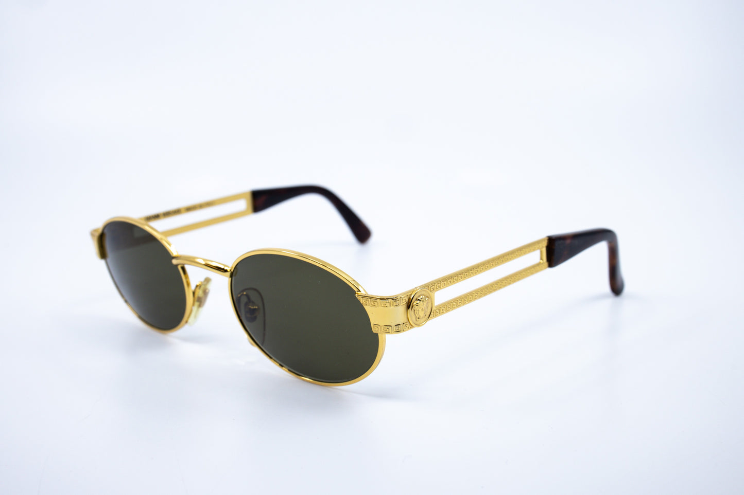 VINTAGE GIANNI VERSACE MOD. S68 COL. 030
