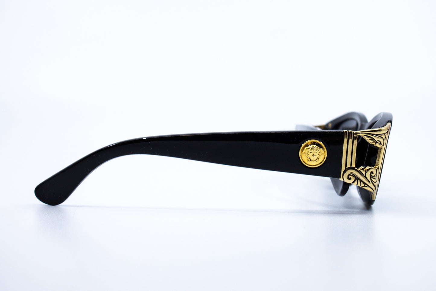 VINTAGE GIANNI VERSACE MOD. 482 COL. 852