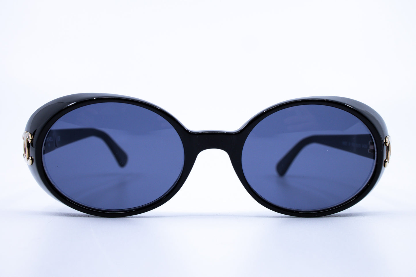 VINTAGE CHANEL 05976 94305