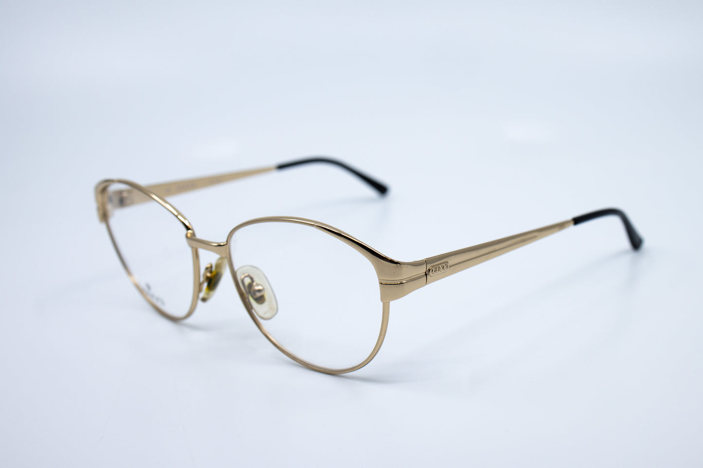 VINTAGE GUCCI GG2260 002