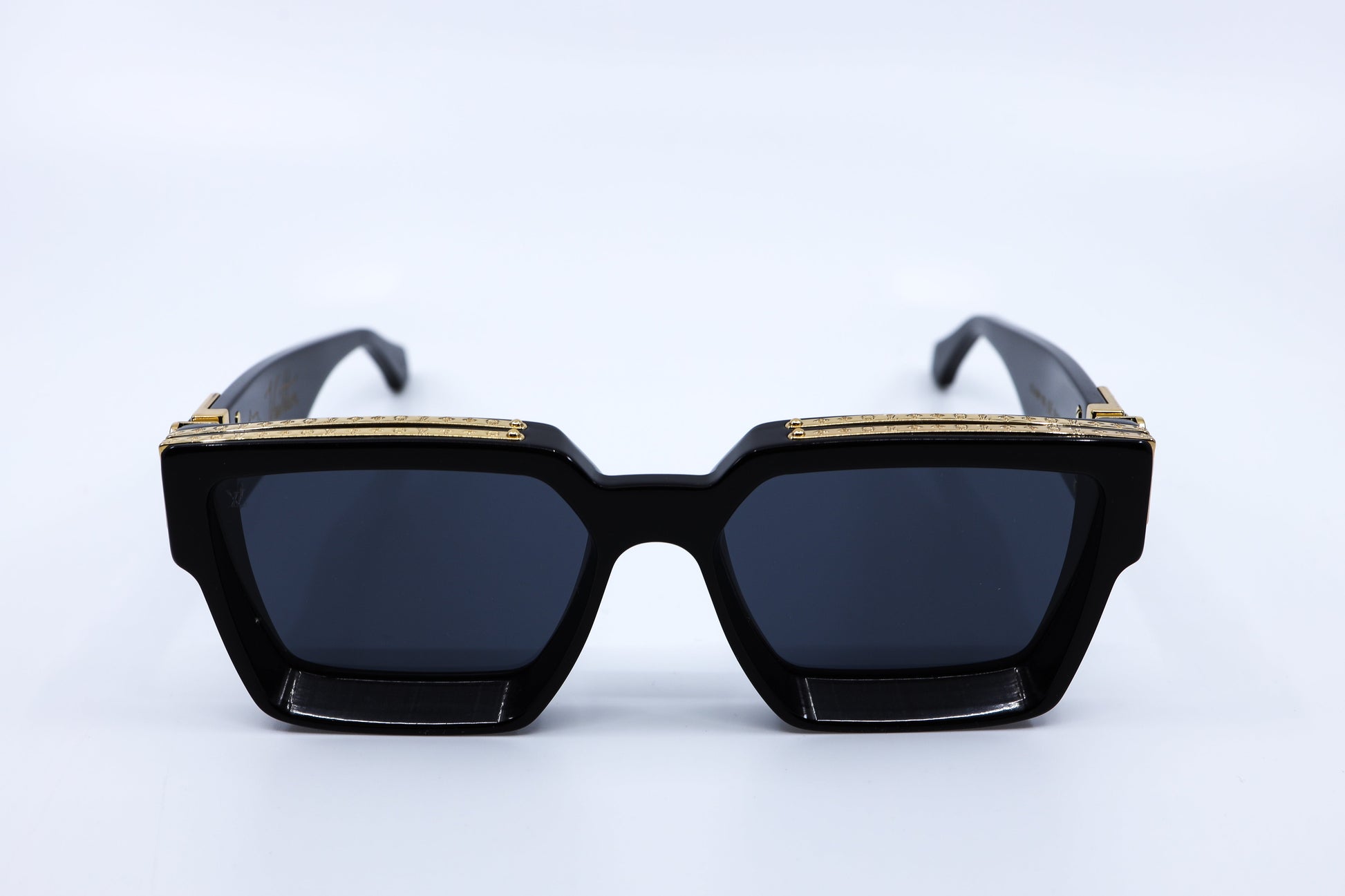 sunglasses 1.1 millionaire