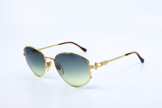 VINTAGE GERALD GENTA GOLD AND GOLD 06